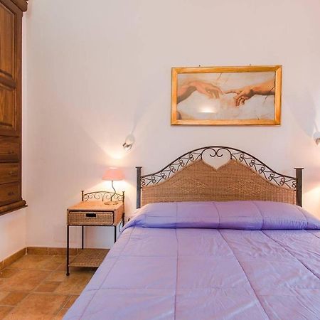 Glicine Apartment Vaccileddi Bagian luar foto
